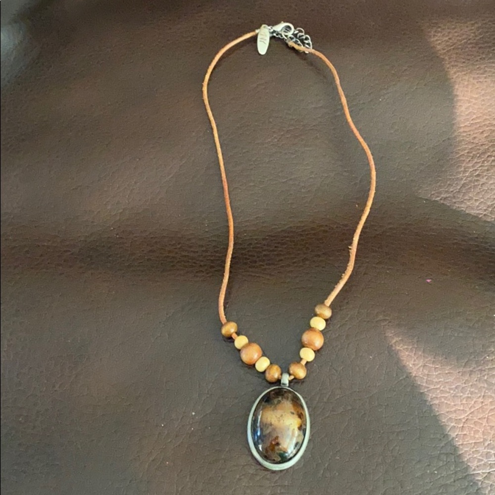 New York and company necklace